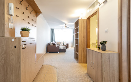 3-IZBOVÝ PRAŽSKÝ BYT I TERASA I 67,66 M² I ZARIADENÝ
