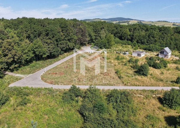 EXKLUZÍVNE POZEMKY NA VÝSTAVBU – KOŠICE, BANKOV, 660–696 m²