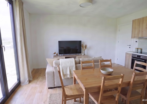 BÝVANIE INAK I DOM NA 923 M² POZEMKU I CHRASTNÉ