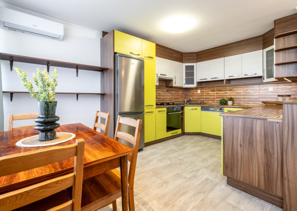 3-IZBOVÝ PRAŽSKÝ BYT I TERASA I 67,66 M² I ZARIADENÝ